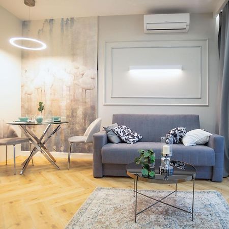 Targowa Bright Studio By Sofija Warsaw Ngoại thất bức ảnh