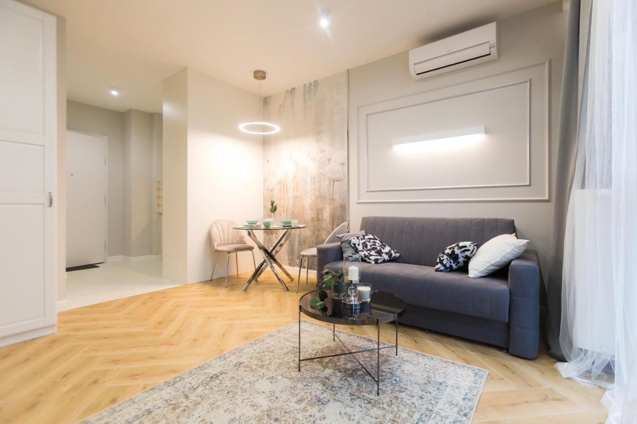 Targowa Bright Studio By Sofija Warsaw Ngoại thất bức ảnh