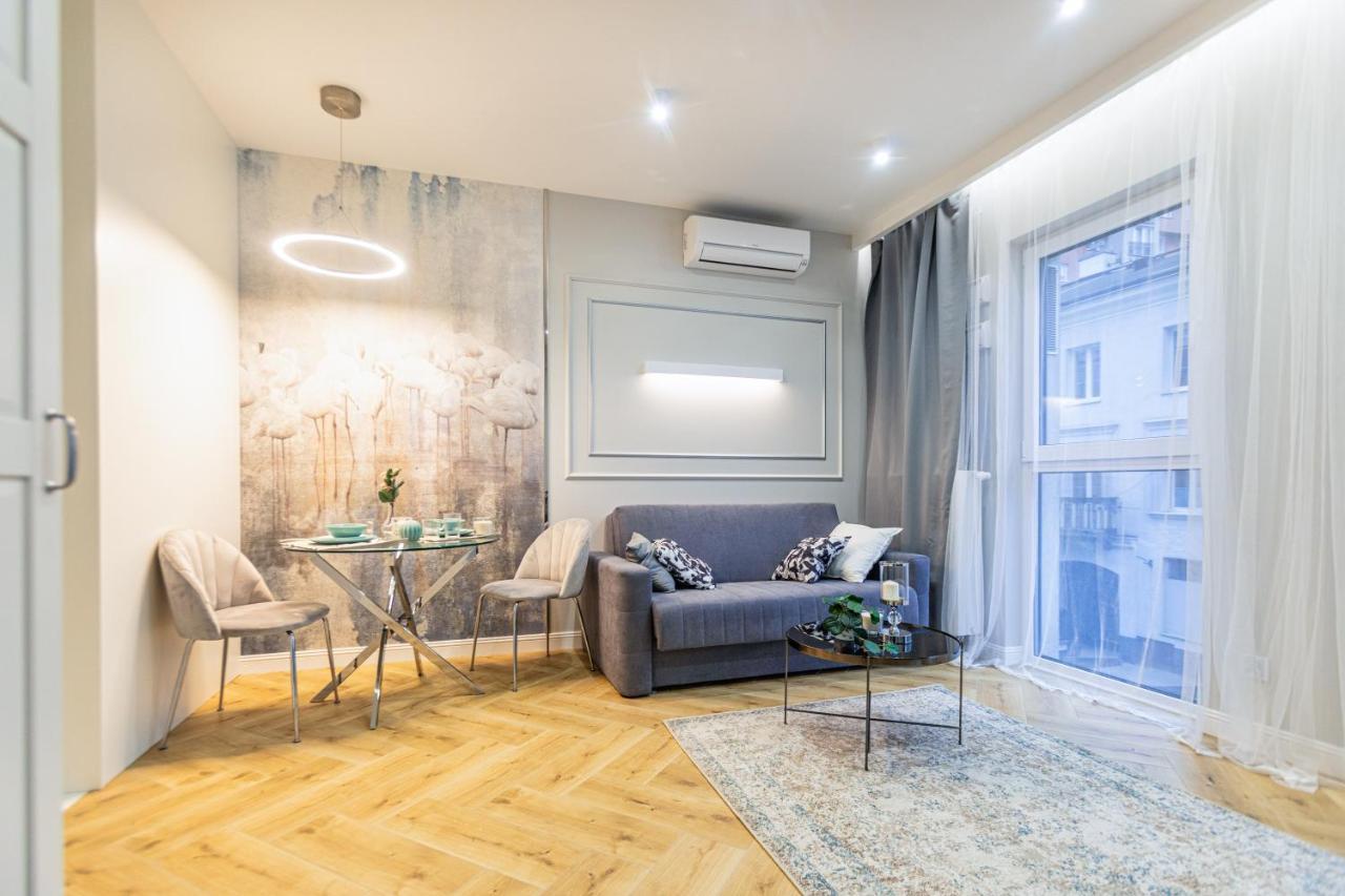 Targowa Bright Studio By Sofija Warsaw Ngoại thất bức ảnh