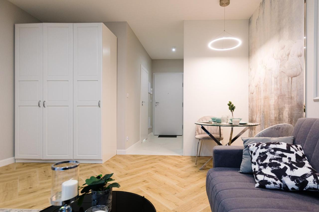Targowa Bright Studio By Sofija Warsaw Ngoại thất bức ảnh