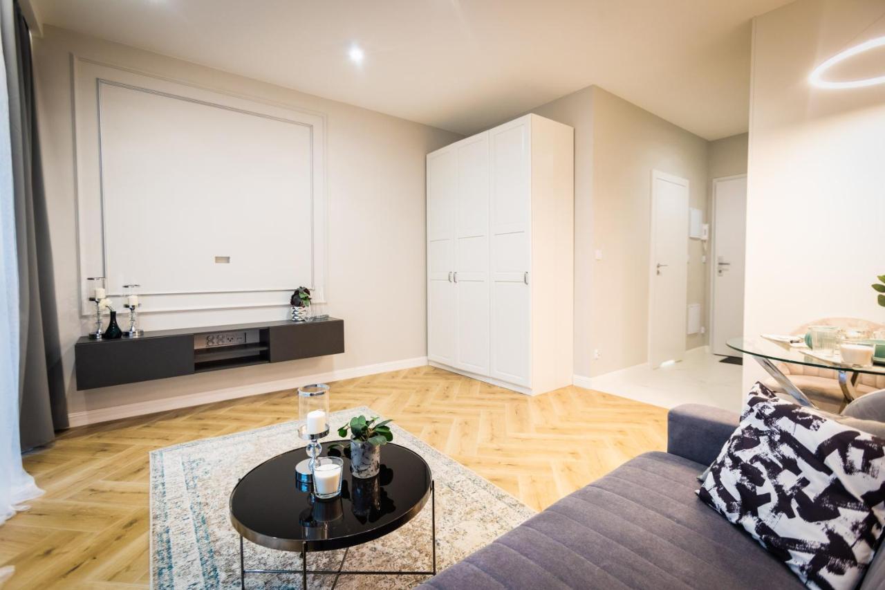 Targowa Bright Studio By Sofija Warsaw Ngoại thất bức ảnh